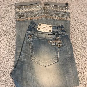 Miss Me Signature Cuffed Skinny size 32
